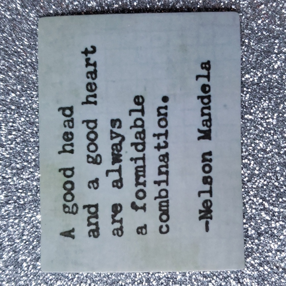 10/$12 Nelson MANDELA WATERPOOF Sticker Quote